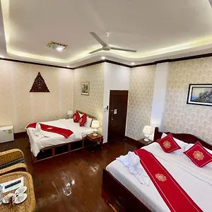 Phathana Royal View 3* Luang Prabang